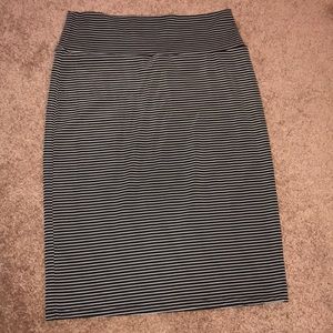 Cassie Skirt- pencil/Black and white striped